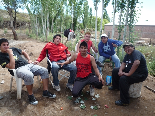 maxi y sus compañeros La resistencia de los jóvenes