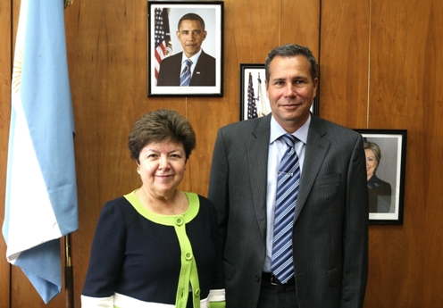 Nisman y embajadora