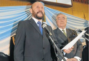 El vice Floro Bogado junto a Gildo Insfrán. Gobiernan desde 1995. En 1983, Bogado fue gobernador.
